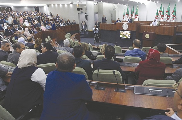 La session parlementaire s’ouvre aujourd’hui:  Les députés reprennent du service