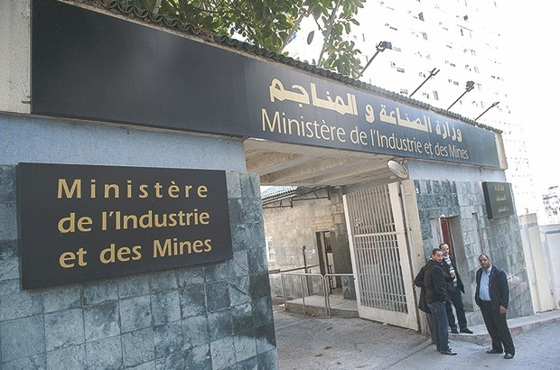 Mahdjoub Bedda remplace les hommes de Bouchoureb:  Industrie : le nouveau ministre fait le ménage