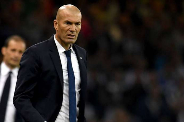 Real Madrid : Zidane à fond sur un ancien du Barça ?