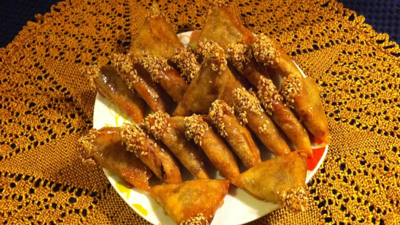 Briouate aux cacahuètes et sésame