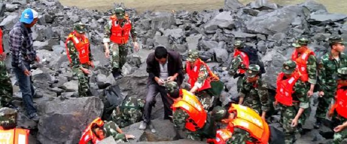 Glissement de terrain en Chine: 5 morts, plus de 120 disparus
