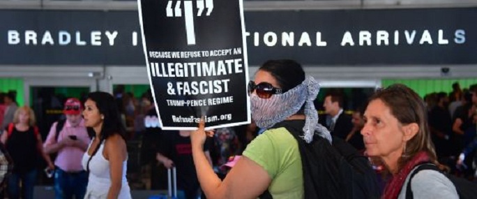 Etats-Unis: le décret migratoire de Trump entre en vigueur