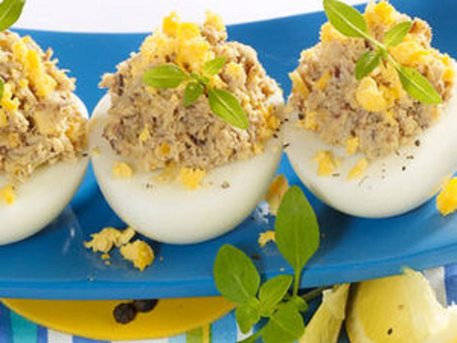 Œufs mimosas au thon