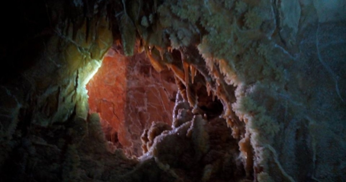 Aïn-Séfra: Que devient la grotte féerique découverte il y a deux ans ?