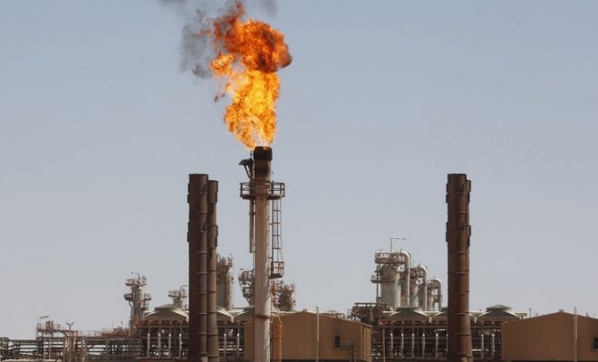 Les prix du pétrole terminent la semaine près de 49 Dollars: Fin de la série noire?