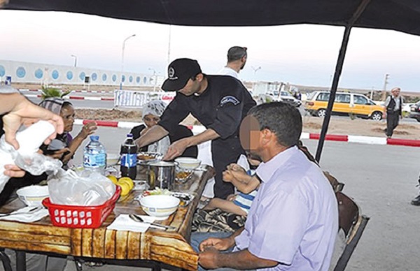 Repas chauds pour les conducteurs et réfugiés subsahariens