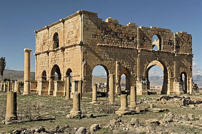 Trésors et paysages patrimoniaux : Algérie touristique et culturelle