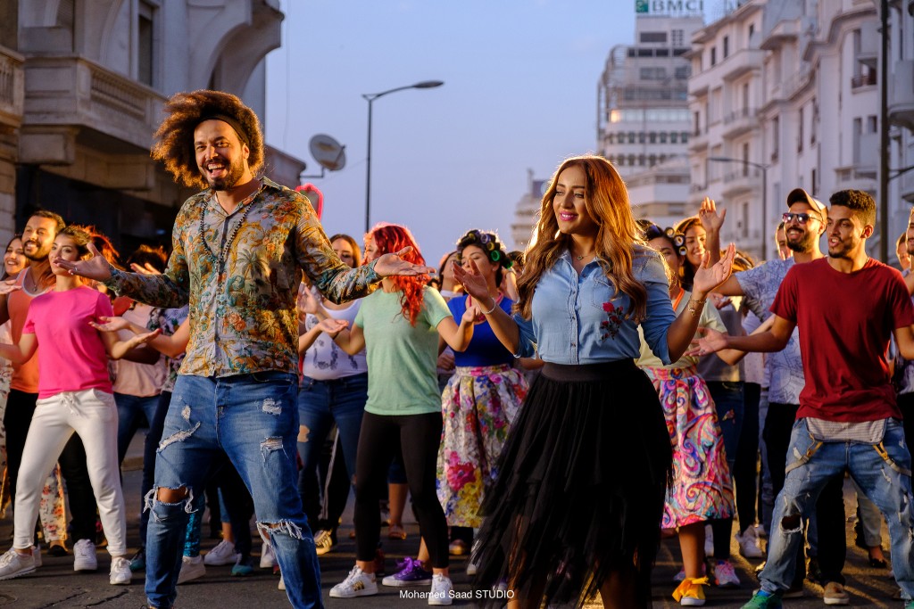 Abd El Fattah Grini et Jamila Badaoui lancent le clip vidéo du single « La Gozadera » avec le grand Marc Anthony et le groupe « Gente de Zona »