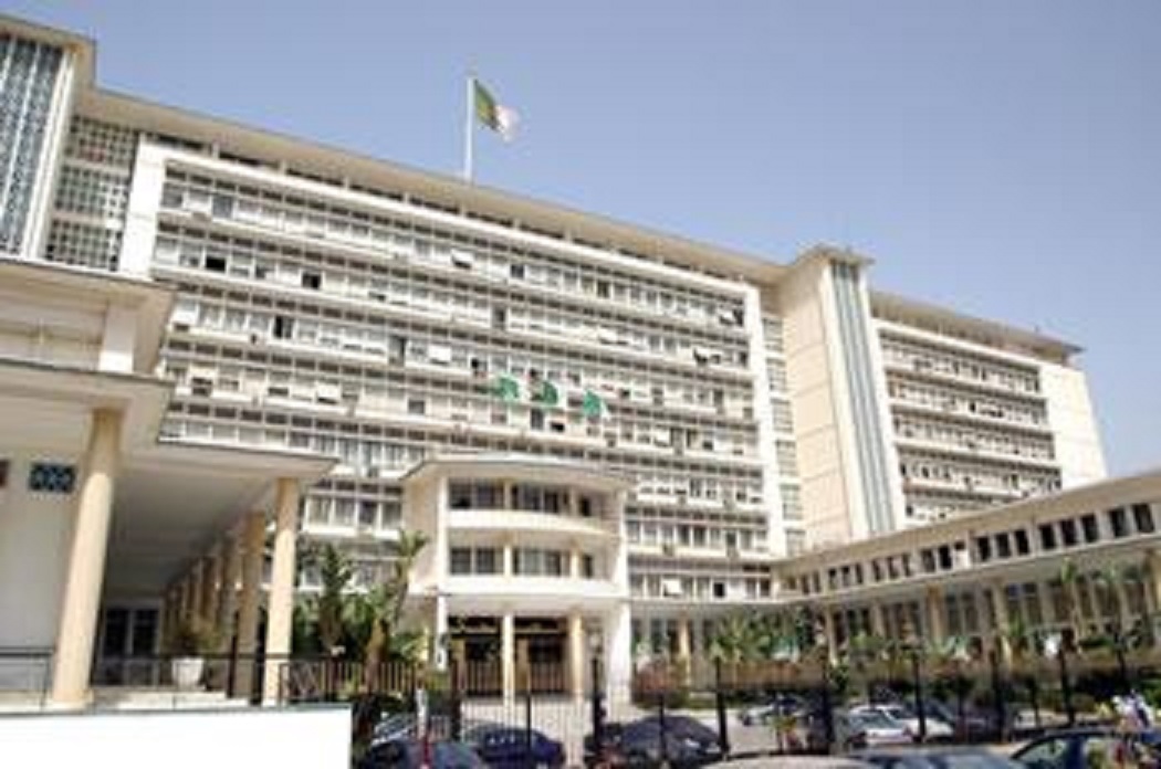 Le projet a été présenté au gouvernement:  Une recette pour améliorer le climat des affaires