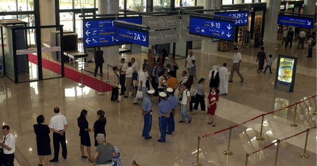 Fausse alerte à la bombe : une Marocaine présentée devant la justice algérienne