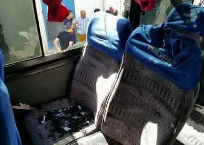 Tunisie: Un bus transportant des supporters de l&rsquo;USMA d&rsquo;Alger attaqué à la cité Ezzouhour à Tunis