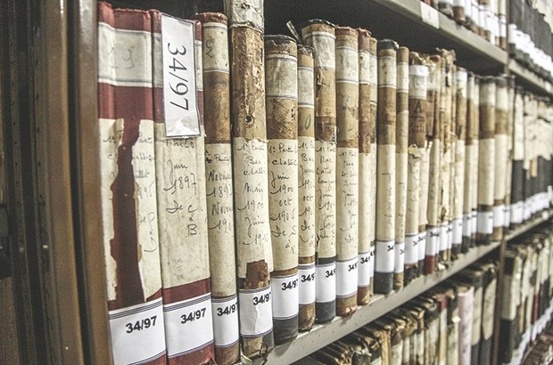 L’importance des nouvelles technologies dans la conservation des archives mise en exergue