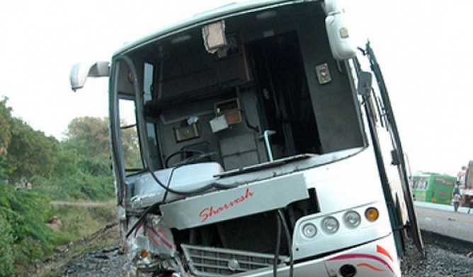 Un bus percute un arbre : 13 blessés à Gambetta