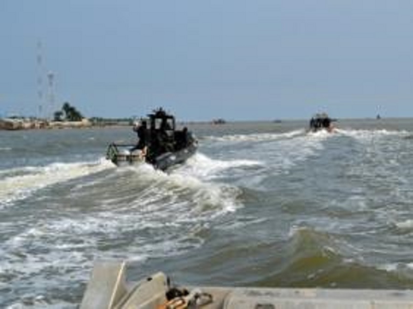 Cameroun: 34 disparus après le naufrage d’un navire de l’armée