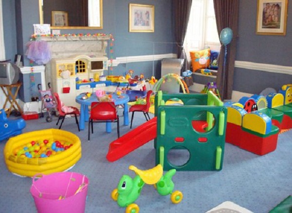 Enquête sur l’attribution illégale d’agréments de crèches à Oran