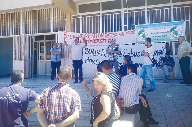 En dépit de la chaleur et de la faible mobilisation: Le Cnes de Béjaïa tient son sit-in de protestation