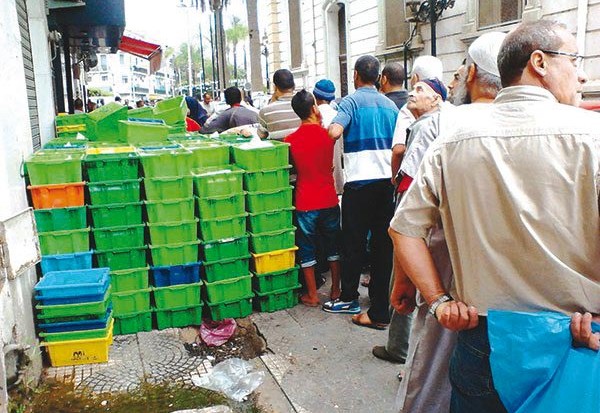 Mascara: Tension sur le lait