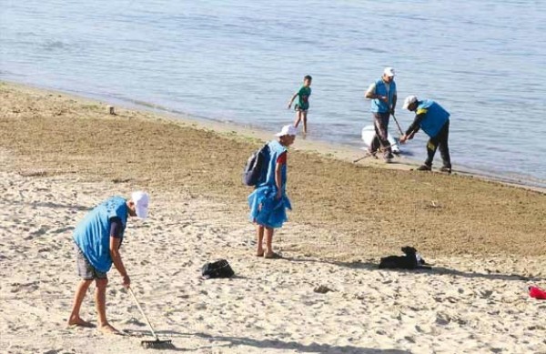 Annaba: Vaste opération d’embellissement et de collecte de déchets