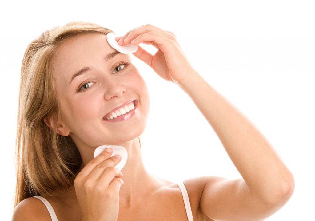 Quel produit démaquillant pour mon type de peau?
