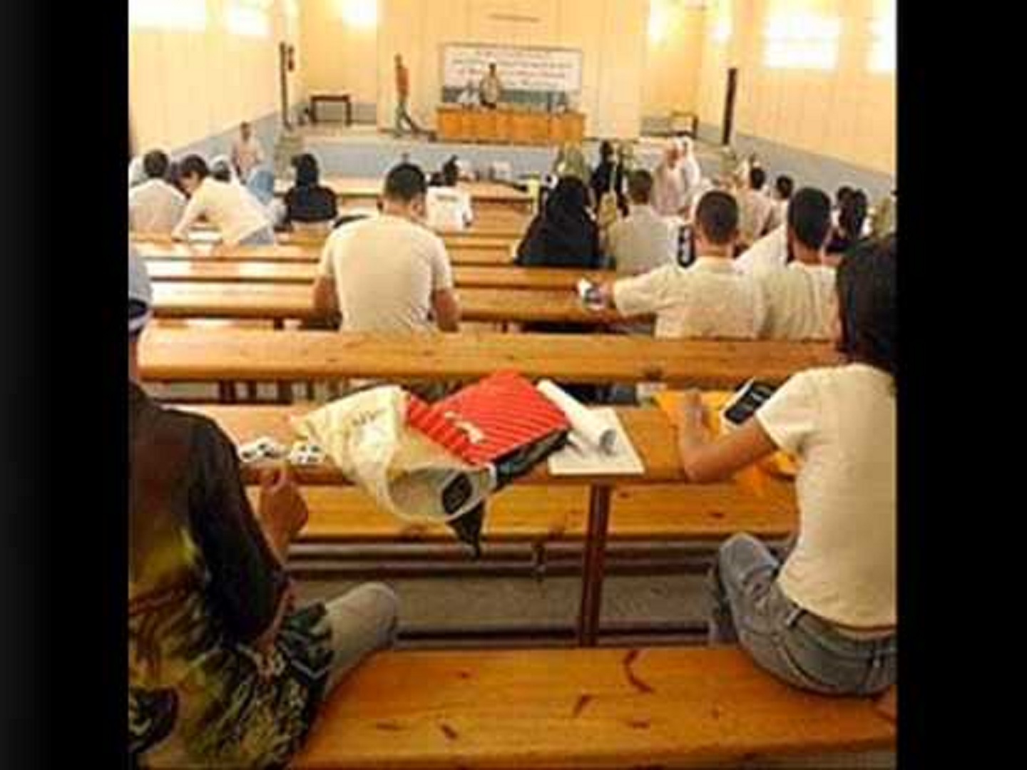 Aïn Témouchent: Vingt-neuf postes ouverts à un concours de doctorat LMD