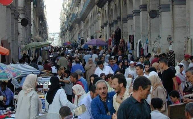 La population algérienne à 41,3 millions d&rsquo;habitants au 1er janvier 2017