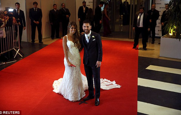 Maradona félicite Messi pour son mariage, mais…