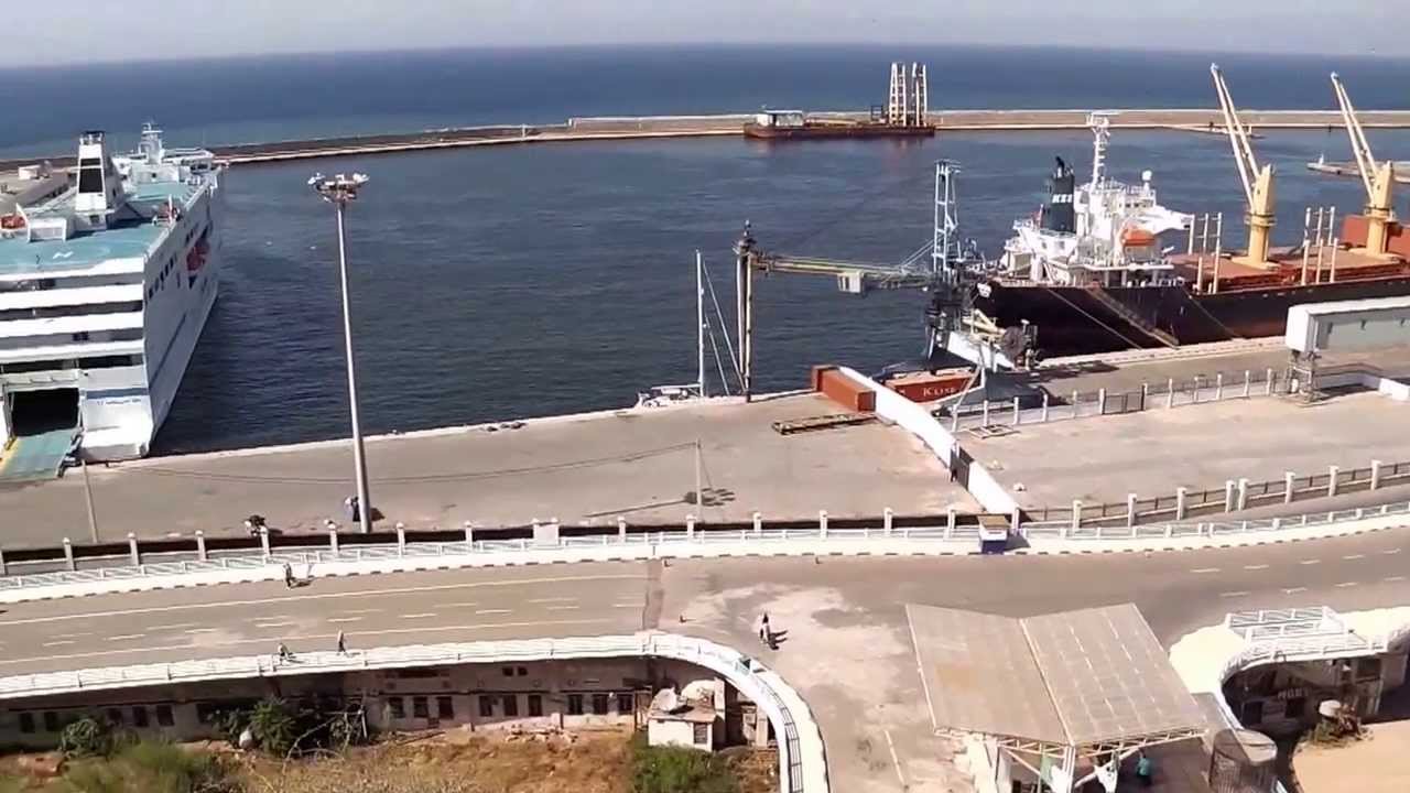 Sa réception était prévue pour cet été: L&rsquo;ascenseur reliant le Bd Front de Mer au port, à l&rsquo;arrêt
