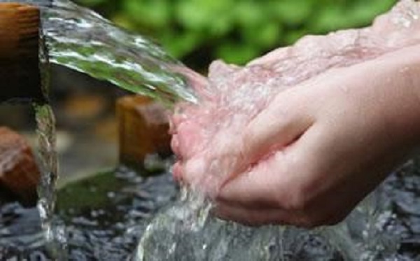 Malgré la forte canicule sévissant dans le pays: L&rsquo;eau coule à flots à Oran