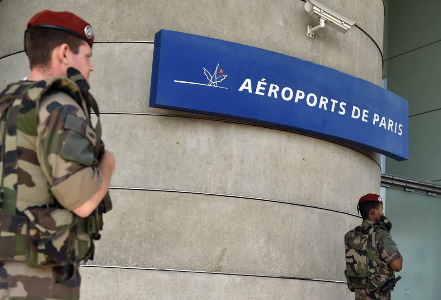 Aéroport de Roissy (France): 2000 personnes évacuées après une intrusion