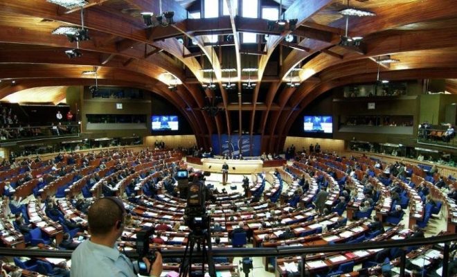 Sanctions contre Moscou: l’UE appelle les USA à plus de coordination