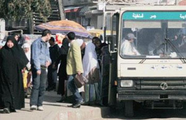 Acquérir un véhicule particulier : le souhait de beaucoup d’Algériens malmenés par les transporteurs privés