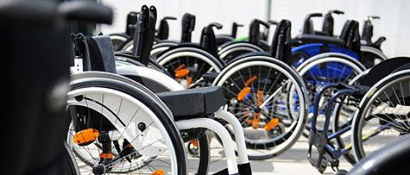 Chetouane: Un bienfaiteur anonyme offre 40 fauteuils roulants aux handicapés
