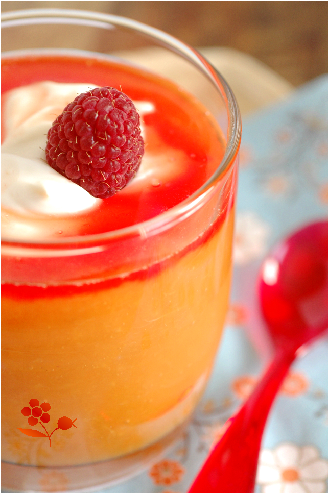 Verrines à la compote de pêche