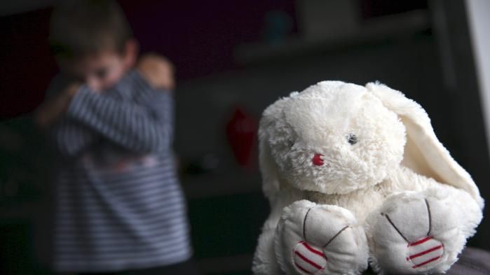 Insolite : Elle laisse ses enfants seuls, et part passer un mois de vacances en Algérie