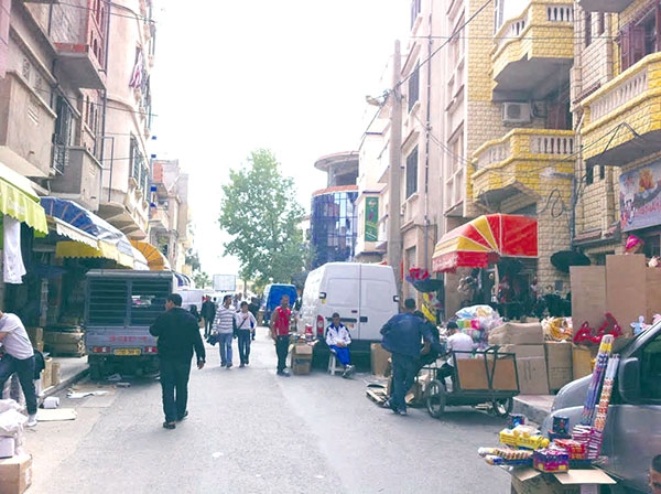 El Eulma : Opérateurs économiques, la longue attente des conteneurs