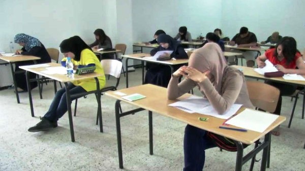 Des brouilleurs pour les examens