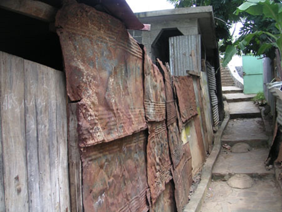 Habitat précaire: Huit familles en danger de mort à Bouira