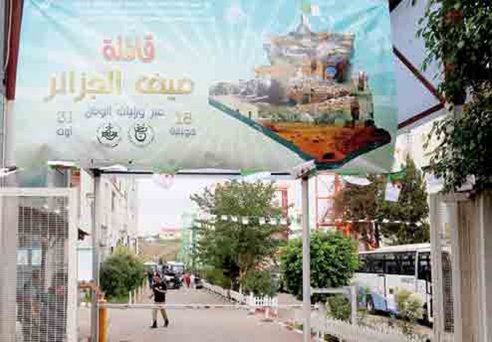 Aïn Defla:  «Caravan to El Attaf»