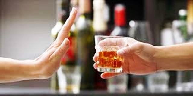 Naâma: Faut-il autoriser la commercialisation des boissons alcoolisées ?