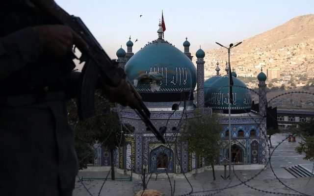 Afghanistan : dix morts lors d’un échange de tirs près d’une mosquée