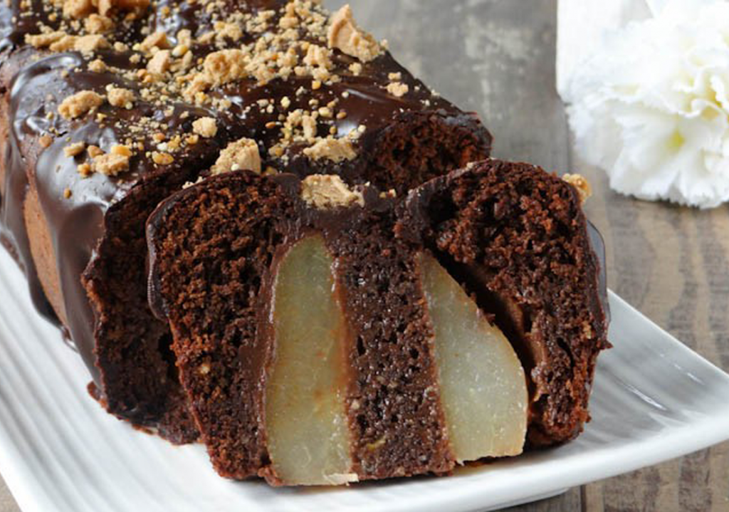 Gâteau surprise aux poires et chocolat
