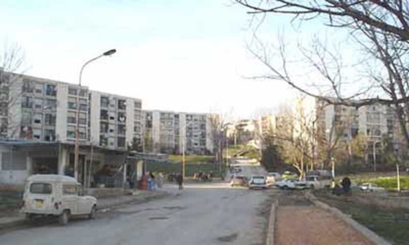 Constantine – Espace vert «détourné» à la cité Ziadia: L&rsquo;investisseur apporte un nouvel éclairage