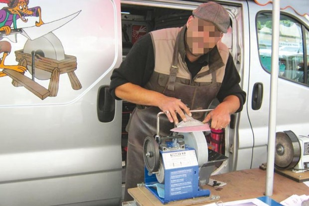 Les rémouleurs reprennent du service à Médéa: Un métier à sauvegarder