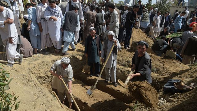 Attentat contre une mosquée chiite à Kaboul: Afghanistan : le bilan est de 28 morts