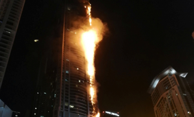 Dubaï: un immense incendie ravage l’un des plus hauts gratte-ciel du monde