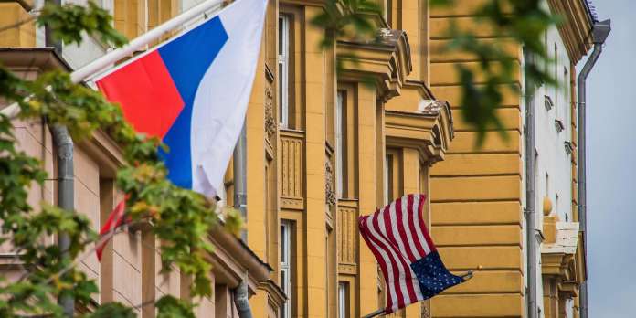 Les Américains suspendent les visas aux Russes: La confrontation Moscou-Washington s’exacerbe