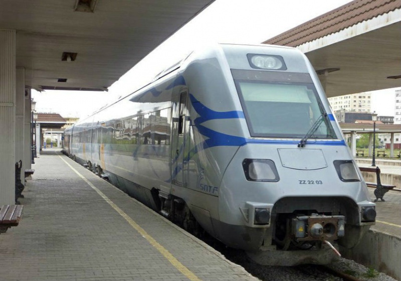 Oran : Un homme percuté par le train Oran-Arzew