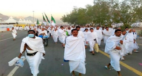 Arrivée des premiers groupes de hadjis algériens à la Mecque