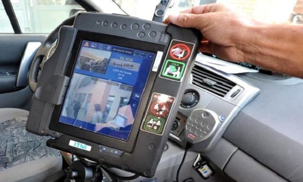 Blida: des lecteurs automatiques des plaques d’immatriculations pour faire face aux vols de véhicules