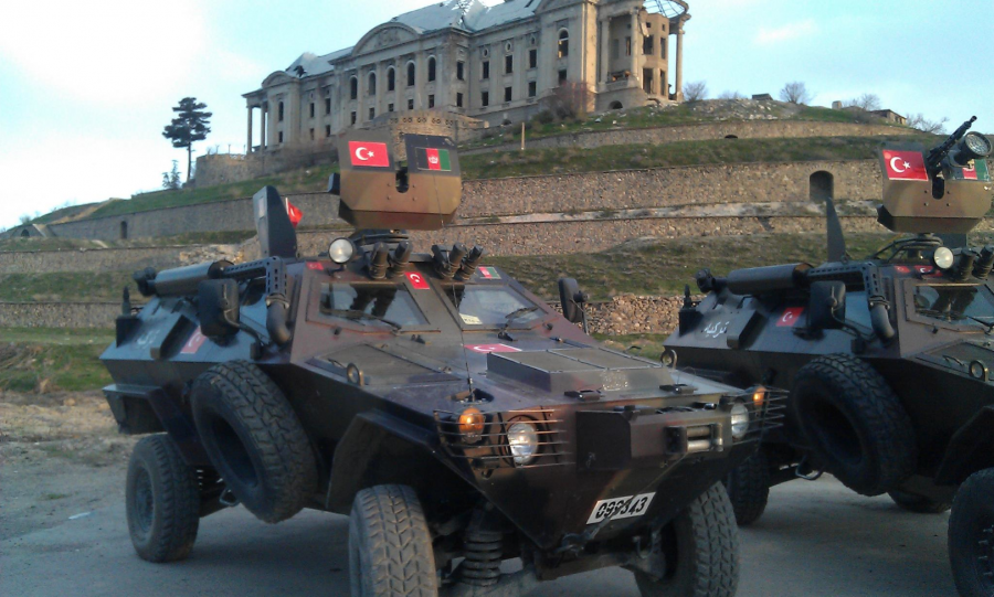 Turquie: les chefs des armées de terre, air et mer remplacés